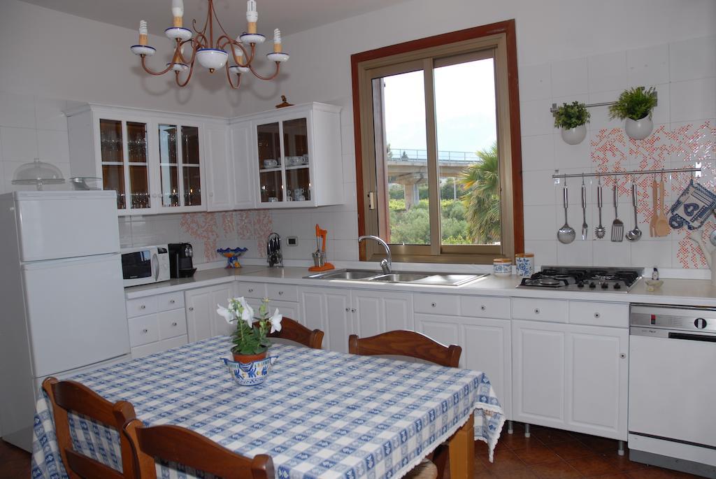 Il Giardino Monticciolo 호텔 카스텔라마레델골포 외부 사진